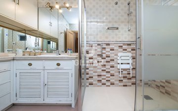 Property slide 30