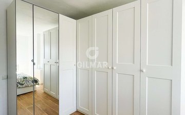 Property slide 16