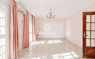 Property slide 23