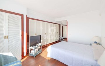 Property slide 19