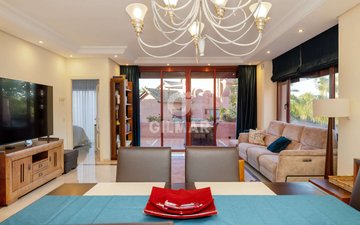 Property slide 19
