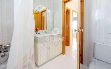Property slide 21