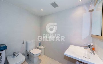 Property slide 18