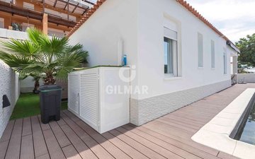 Property slide 29