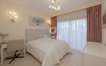 Property slide 46