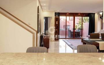 Property slide 28