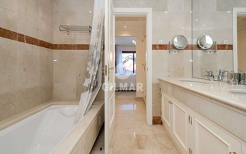 Property slide 50