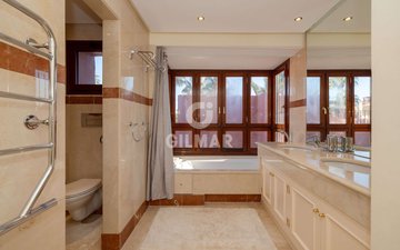 Property slide 39