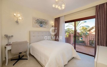Property slide 44