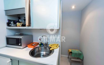 Property slide 10