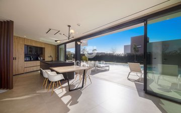 Property slide 19