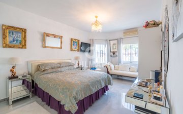 Property slide 16