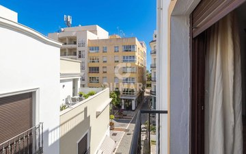 Property slide 28