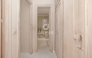 Property slide 16