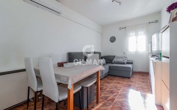 Property slide 4