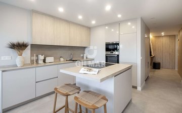 Property slide 20