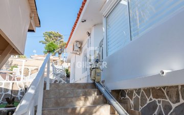 Property slide 50