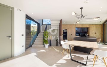 Property slide 21