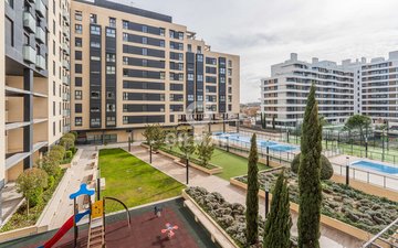 Property slide 20