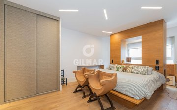 Property slide 14