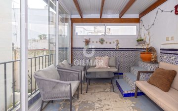 Property slide 25