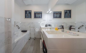 Property slide 19
