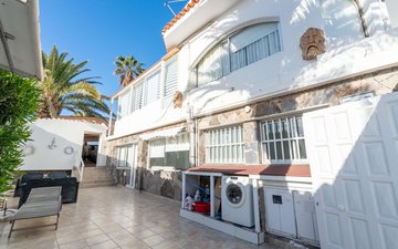 Property slide 48