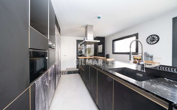 Property slide 18