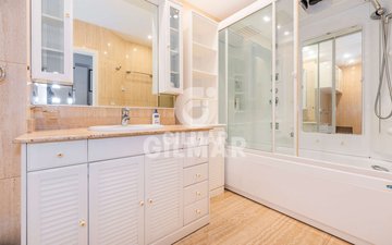 Property slide 19
