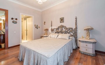 Property slide 24
