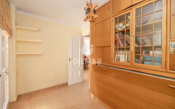 Property slide 24