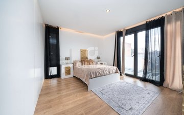 Property slide 19