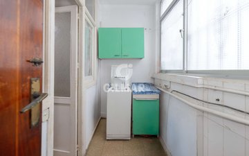 Property slide 28