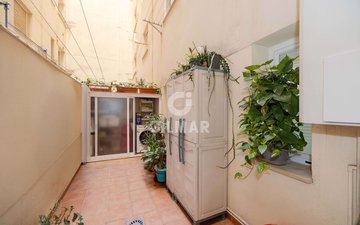 Property slide 25