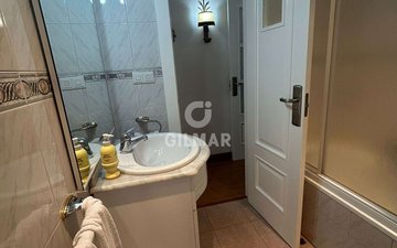 Property slide 21