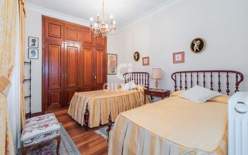 Property slide 29