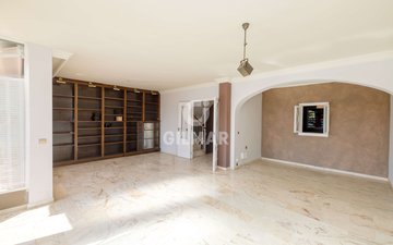 Property slide 38