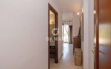 Property slide 21