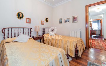 Property slide 30