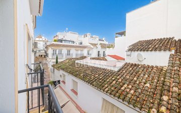 Property slide 29