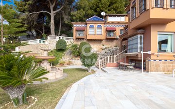Property slide 5