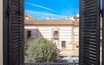 Property slide 25