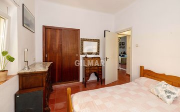 Property slide 8