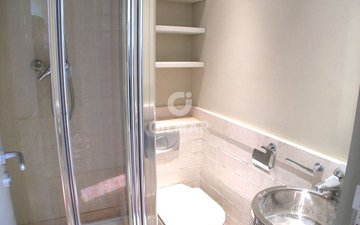 Property slide 10