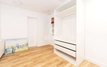 Property slide 25