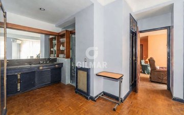 Property slide 17