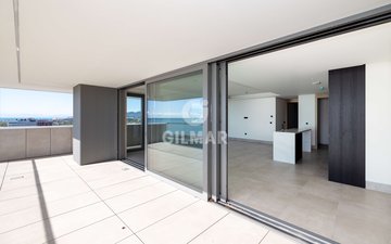 Property slide 40