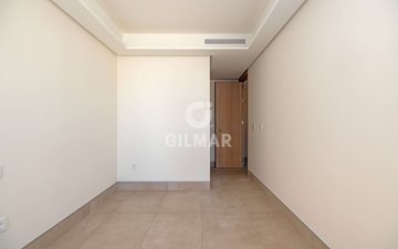 Property slide 22