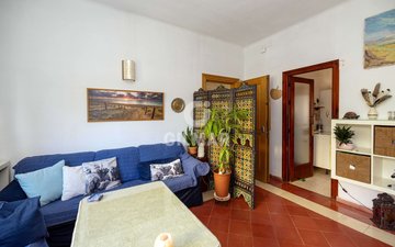 Property slide 23