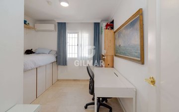 Property slide 31